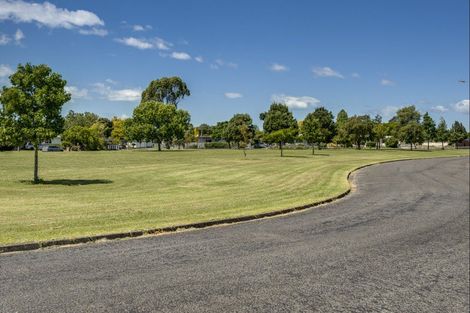 Photo of property in 35 Lichfield Crescent, Tamatea, Napier, 4112