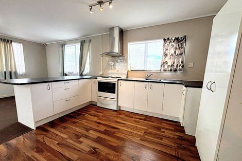 Photo of property in 2/19 Martin Road, Manurewa, Auckland, 2102