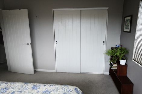 Photo of property in 19 Bluewater Place, Paraparaumu, 5032