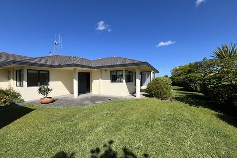 Photo of property in 14 Reynolds Drive, Glenview, Hamilton, 3206