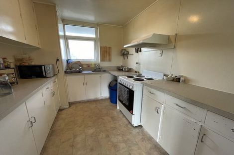Photo of property in 23ua4 Rangitane Street, Maupuia, Wellington, 6022