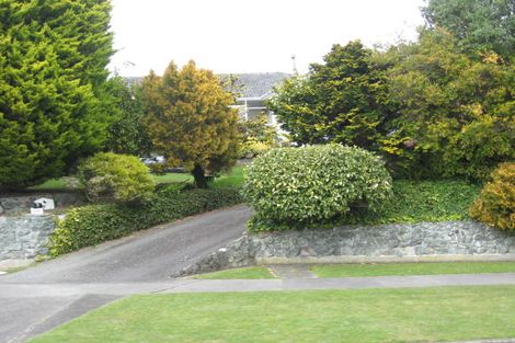 Photo of property in 77 Kawiu Road, Levin, 5510