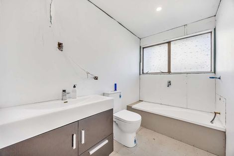 Photo of property in 4 Wisteria Grove, Maungaraki, Lower Hutt, 5010