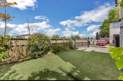 Photo of property in 95d Raglan Street, Mangere East, Auckland, 2024