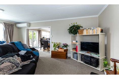 Photo of property in 22 Victoria Street, Parkside, Timaru, 7910