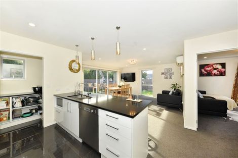 Photo of property in 21 Pistacia Place, Hornby, Christchurch, 8025