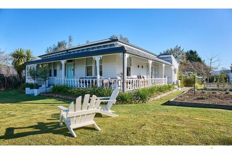 Photo of property in 260 Talbot Street, Geraldine, 7930