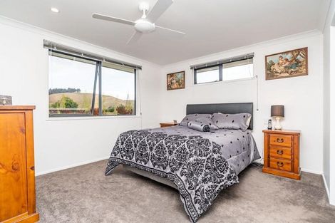 Photo of property in 194 Flyger Road, Mata, Whangarei, 0171