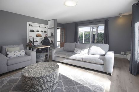 Photo of property in 533 Cranford Street, Redwood, Christchurch, 8051