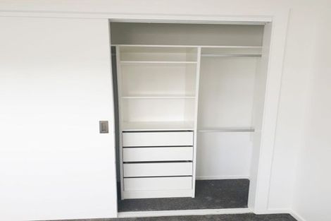 Photo of property in 3/45 Vera Road, Te Atatu South, Auckland, 0610