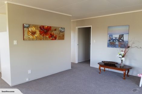 Photo of property in 28 Ripiro Drive, Baylys Beach, Dargaville, 0377