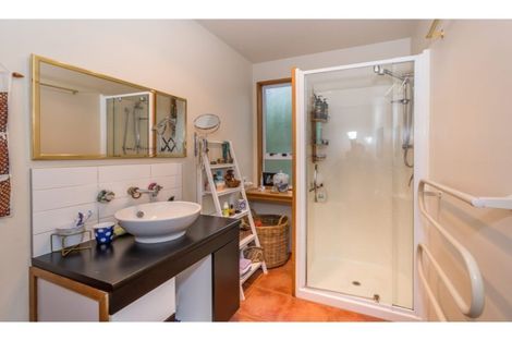 Photo of property in 107 Mount Pleasant Road, Mount Pleasant, Christchurch, 8081