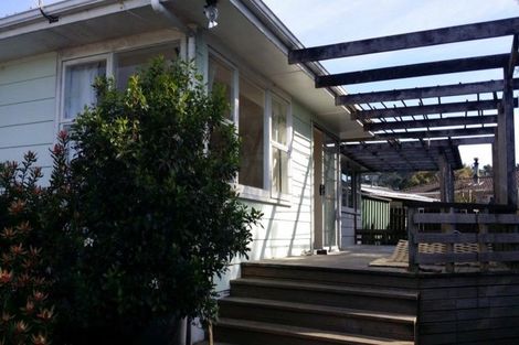 Photo of property in 5 Shale Avenue, Massey, Auckland, 0614