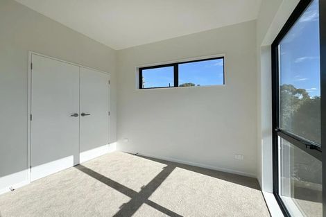 Photo of property in 30d Tudor Road, Henderson, Auckland, 0610