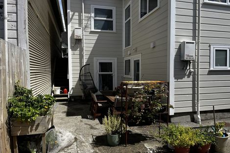 Photo of property in 10 Gordon Street, Newtown, Wellington, 6021