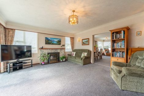 Photo of property in 25 Exeter Street, Waimate, 7924