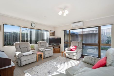 Photo of property in 10b Emmett Street, Greerton, Tauranga, 3112