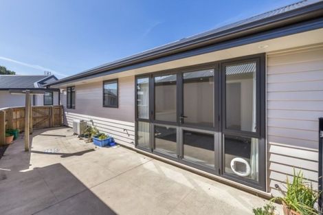 Photo of property in 2/1 Cameron Street, Sydenham, Christchurch, 8023
