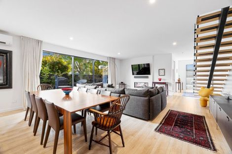 Photo of property in 165 Matsons Avenue, Papanui, Christchurch, 8053