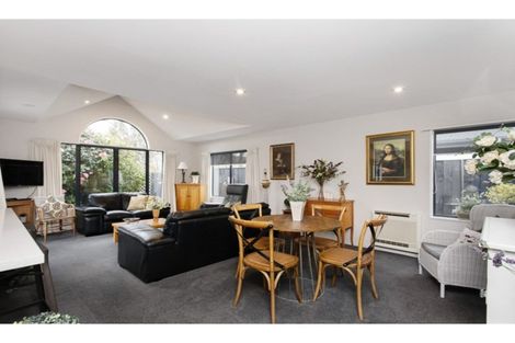 Photo of property in 155a Weston Road, St Albans, Christchurch, 8052