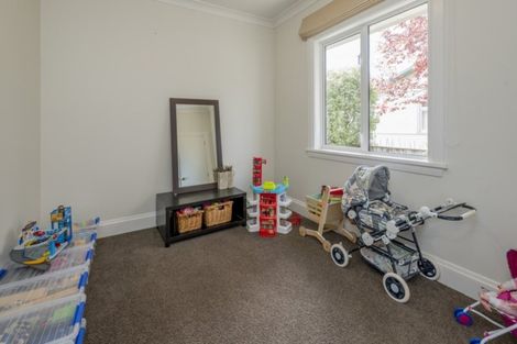 Photo of property in 47 Kawiu Road, Levin, 5510