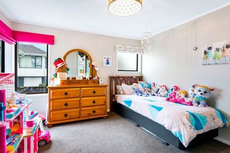 Photo of property in 10 Whitley Avenue, Ebdentown, Upper Hutt, 5018