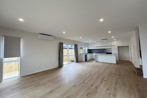Photo of property in 82d Moore Street, Howick, Auckland, 2014