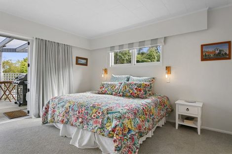 Photo of property in 26 Tremaine Avenue, Two Mile Bay, Taupo, 3330