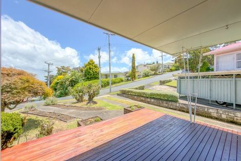 Photo of property in 134 Brunton Crescent, Thames, 3500