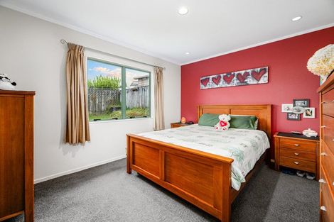 Photo of property in 7a Patrice Place, Massey, Auckland, 0614