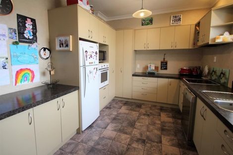 Photo of property in 59 Broughton Street, Gore, 9710