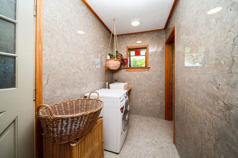 Photo of property in 543 Manutahi Road, Lepperton, New Plymouth, 4373