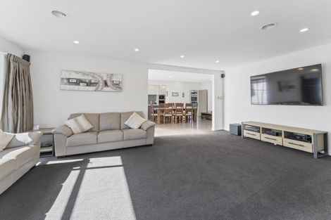 Photo of property in 91 Cedar Drive, Paraparaumu Beach, Paraparaumu, 5032