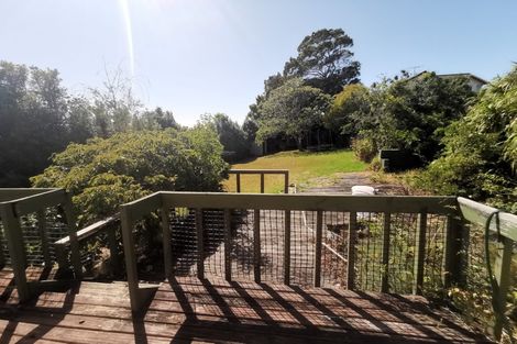 Photo of property in 7 Ellice Road, Totara Vale, Auckland, 0629