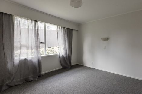 Photo of property in 18 Captain Scott Road, Glen Eden, Auckland, 0602