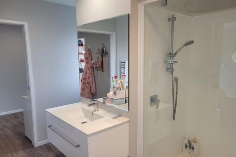 Photo of property in 7 Twin Way, Hurworth, New Plymouth, 4310