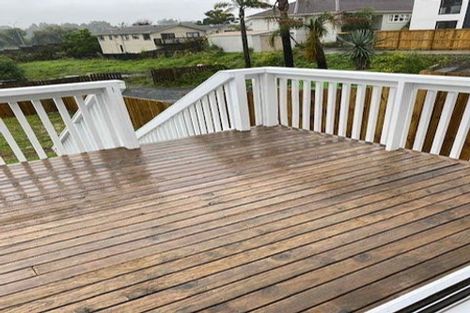 Photo of property in 1072 Great North Road, Point Chevalier, Auckland, 1022