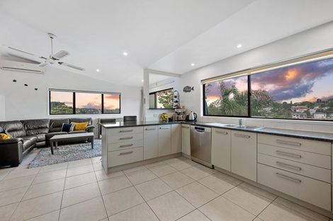 Photo of property in 42 Nigel Road, Browns Bay, Auckland, 0630