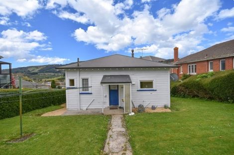 Photo of property in 402 Pine Hill Road, Pine Hill, Dunedin, 9010