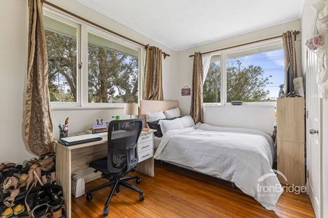 Photo of property in 1/45 Pupuke Road, Birkenhead, Auckland, 0627