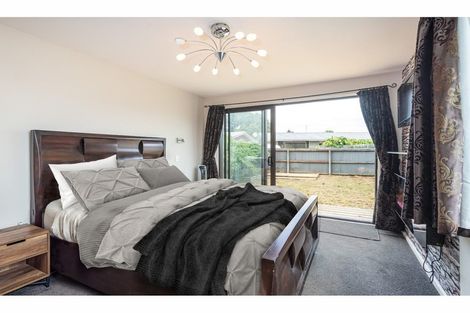 Photo of property in 37 Fern Drive, Halswell, Christchurch, 8025