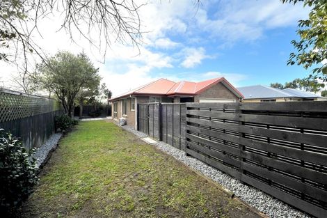 Photo of property in 6a Saint Thomas Place, Woolston, Christchurch, 8062