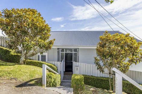 Photo of property in 18 Carrington Street, Mount Cook, Wellington, 6021