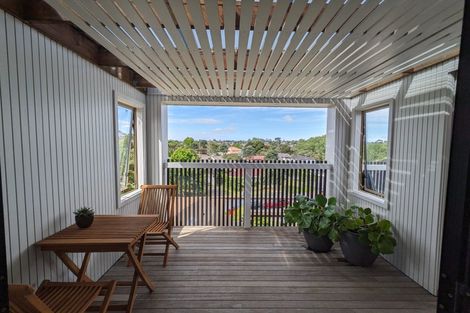 Photo of property in 19 Millstream Drive, Henderson, Auckland, 0610