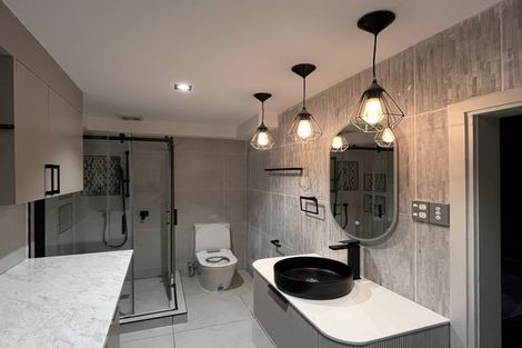 Photo of property in 1/16 Marriott Road, Pakuranga, Auckland, 2010