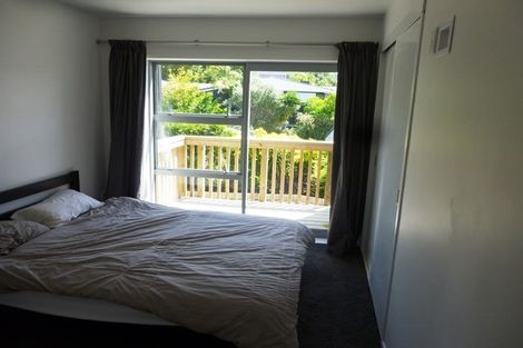 Photo of property in 96 Saddleback Rise, Murrays Bay, Auckland, 0630