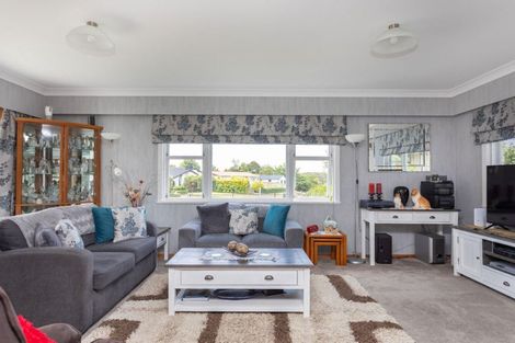 Photo of property in 129 Guy Street, Dannevirke, 4930