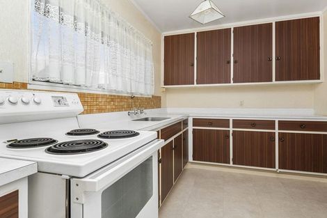 Photo of property in 2/24 Prictor Street, Papakura, 2110