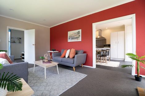 Photo of property in 60 The Drive, Tawa, Wellington, 5028