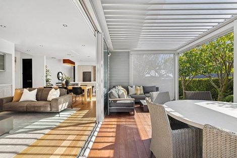 Photo of property in 6 Woolshed Lane, Pukekohe, 2120